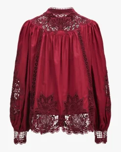 Berry Garden Guipure Bluse