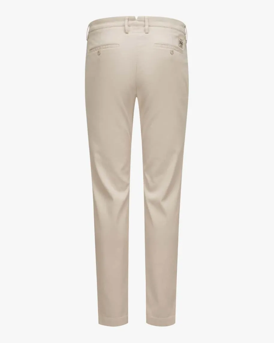 Bobby Hose Slim Fit aus Baumwolle