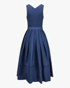 Brianna Leinendirndl lang mit Schürze