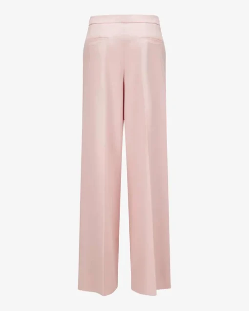 Casual Attraction Hose