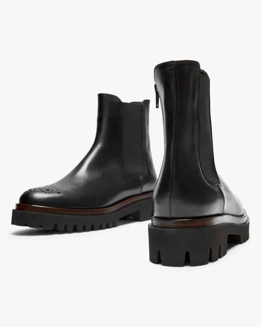 Chelsea Boots