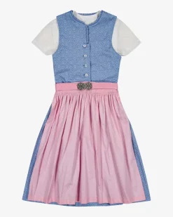 Claudia Dirndl mit Bluse und Schürze