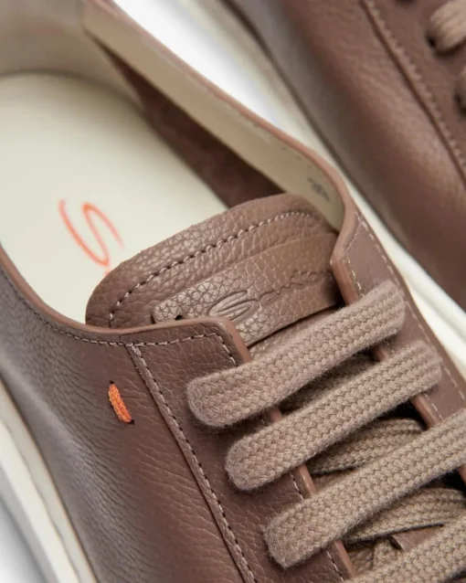 Clean Icon Sneaker