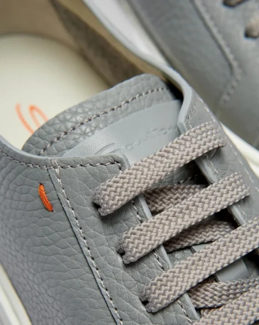 Clean Icon Sneaker