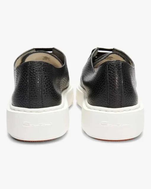 Clean Icon Sneaker