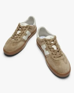 Cool Sneaker