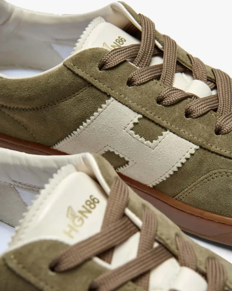 Cool Sneaker