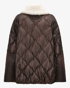 Cozy Coolness Steppjacke