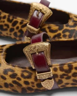 Dalma Fell-Ballerina