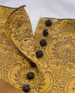 Dirndl lang mit Schürze