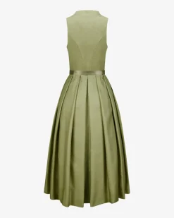 Dirndl lang mit Spitzenschürze