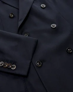 Doppelreiher-Anzug aus Schurwolle und Seide