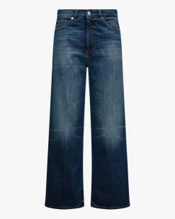 Elsa Jeans