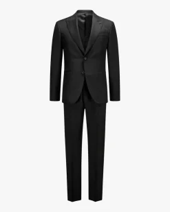 Evening Anzug aus Wolle und Seide