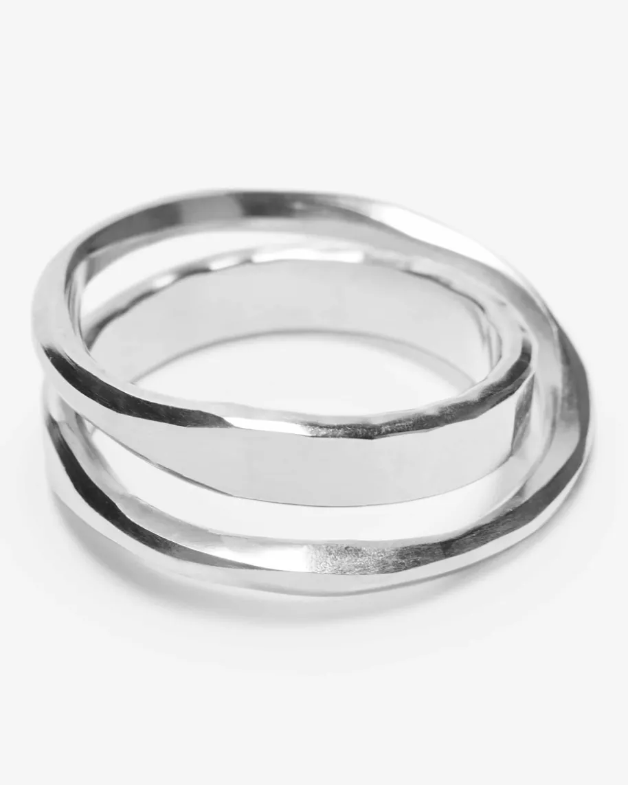 Flat Crossed Ring