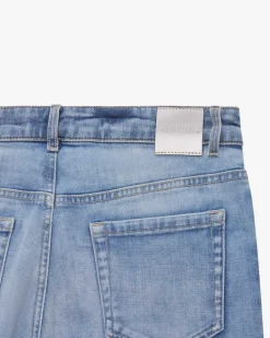 Fyli Jeans Regular Waist Feminine Fit