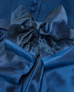 Guila Midi-Leinendirndl mit Seidenschürze