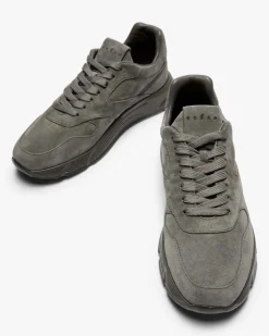 Hyperlight Sneaker