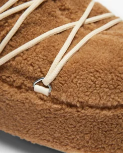 Icon Low Fleece Boots