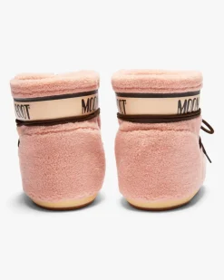 Icon Low Fleece Boots