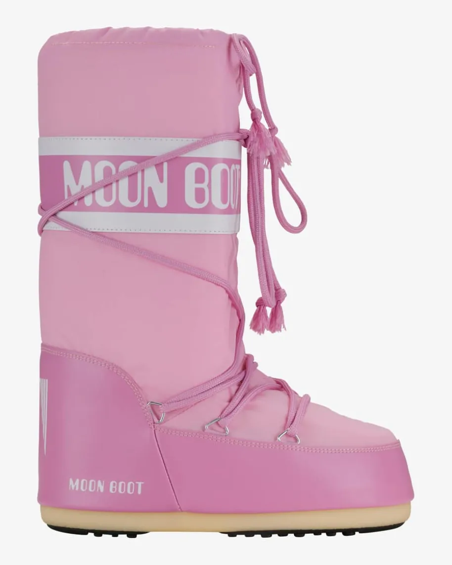 Icon Moon Boots