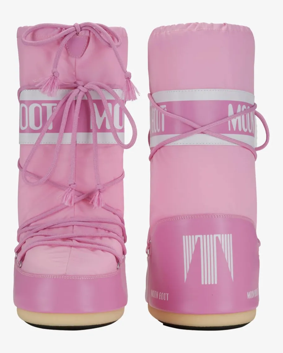 Icon Moon Boots