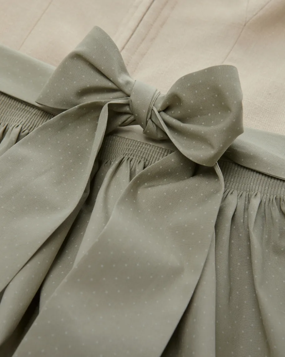 Ivette Dirndl lang mit Schürze