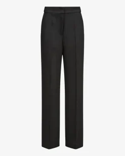 Izka Hose