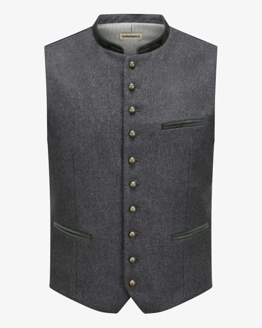 Konstantin Trachtenweste