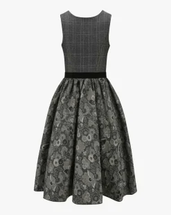 Lausanne Dirndl lang mit Schürze