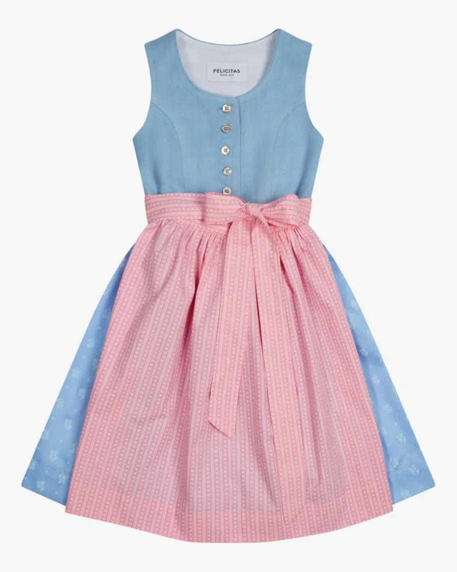 Magdalena Dirndl mit Schürze