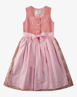 Magdalena Dirndl mit Schürze