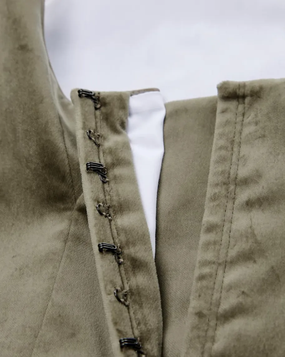 Marie Midi-Dirndl mit Seidenschürze