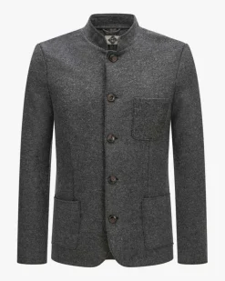 Maximilian Trachten-Janker aus Schurwolle und Baumwolle