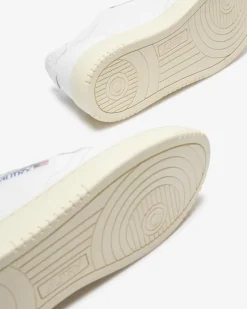 Medalist Low Sneaker