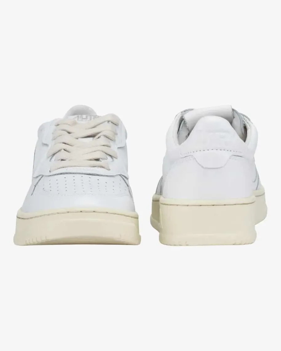 Medalist Low Sneaker