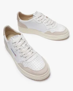 Medalist Low Sneaker