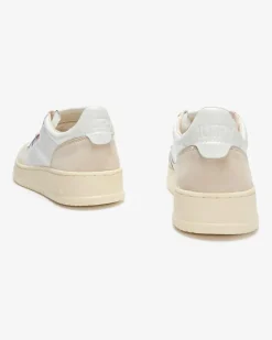 Medalist Low Sneaker