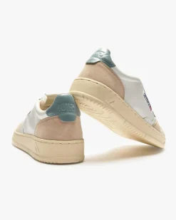 Medalist Low Sneaker