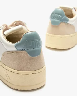 Medalist Low Sneaker