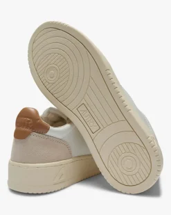 Medalist Low Sneaker