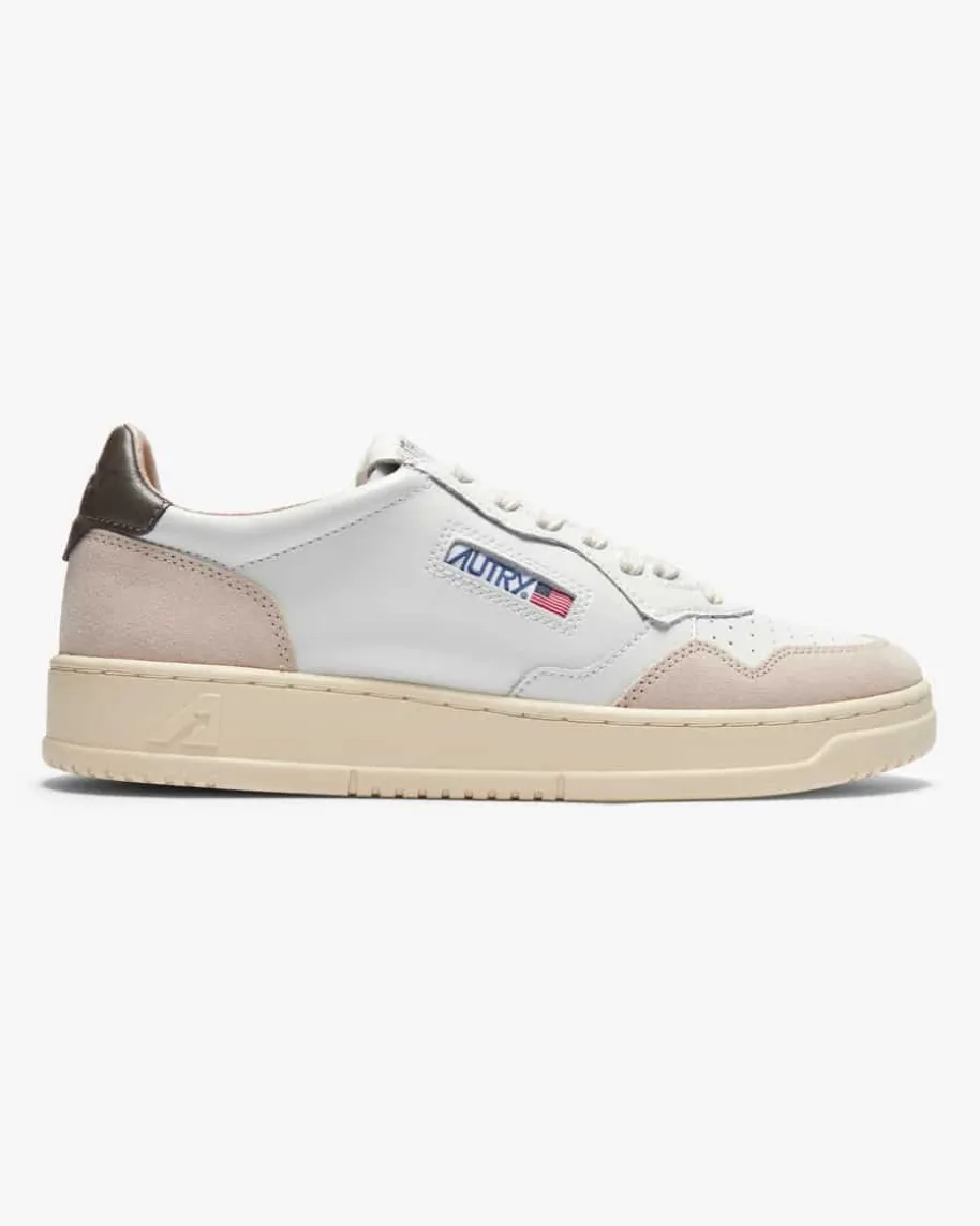 Medalist Low Sneaker