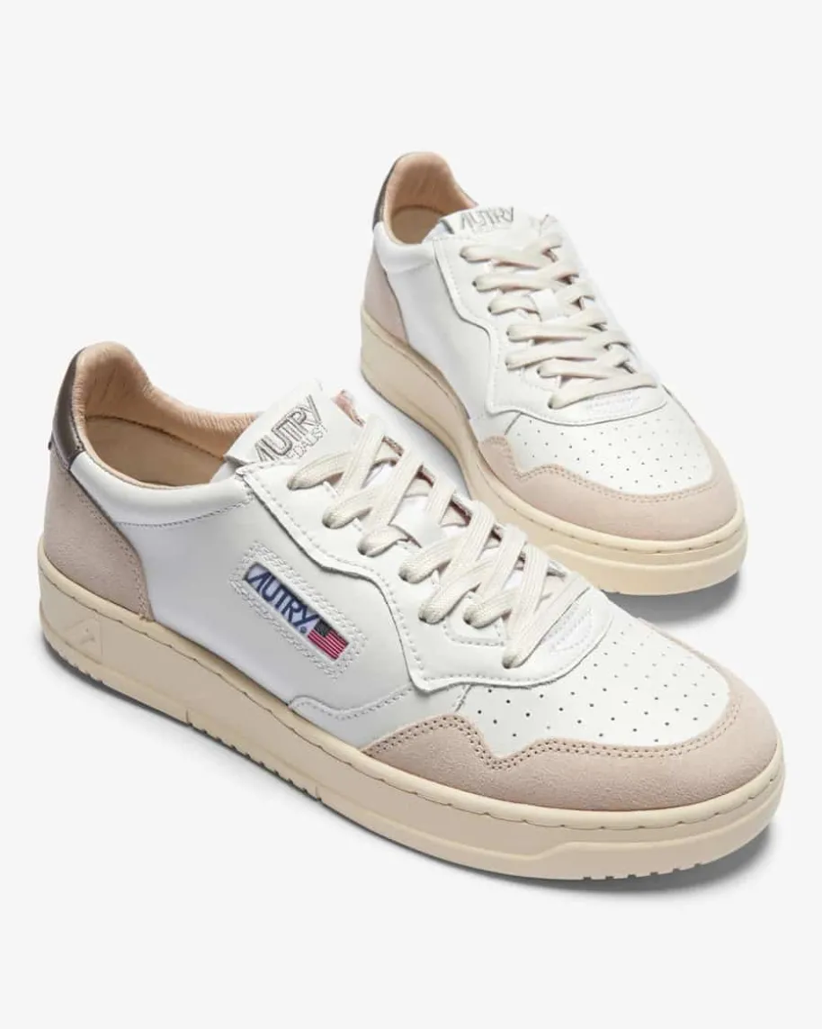 Medalist Low Sneaker
