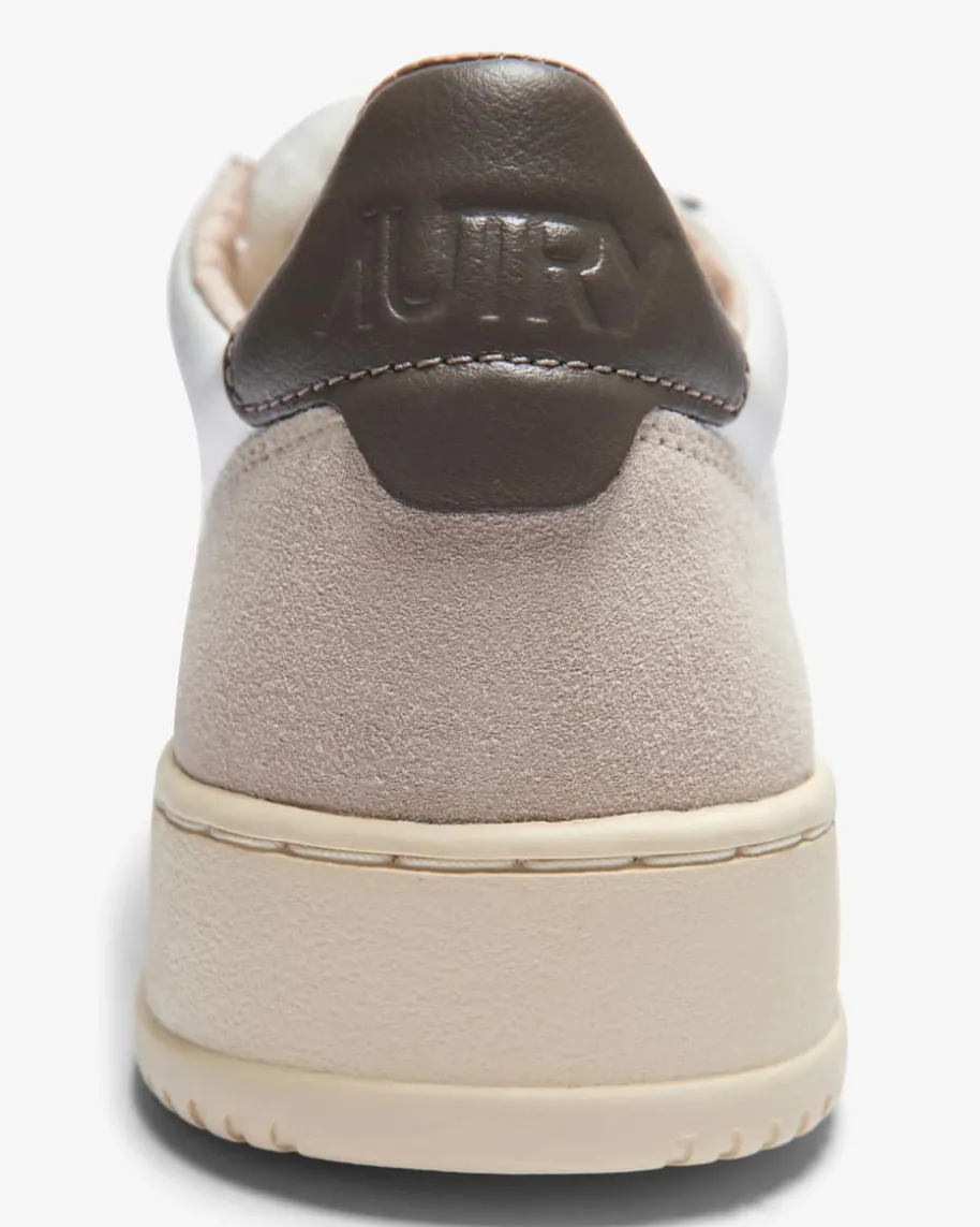 Medalist Low Sneaker