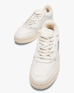 Medalist Low Sneaker