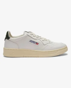 Medalist Low Sneaker