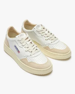 Medalist Low Sneaker