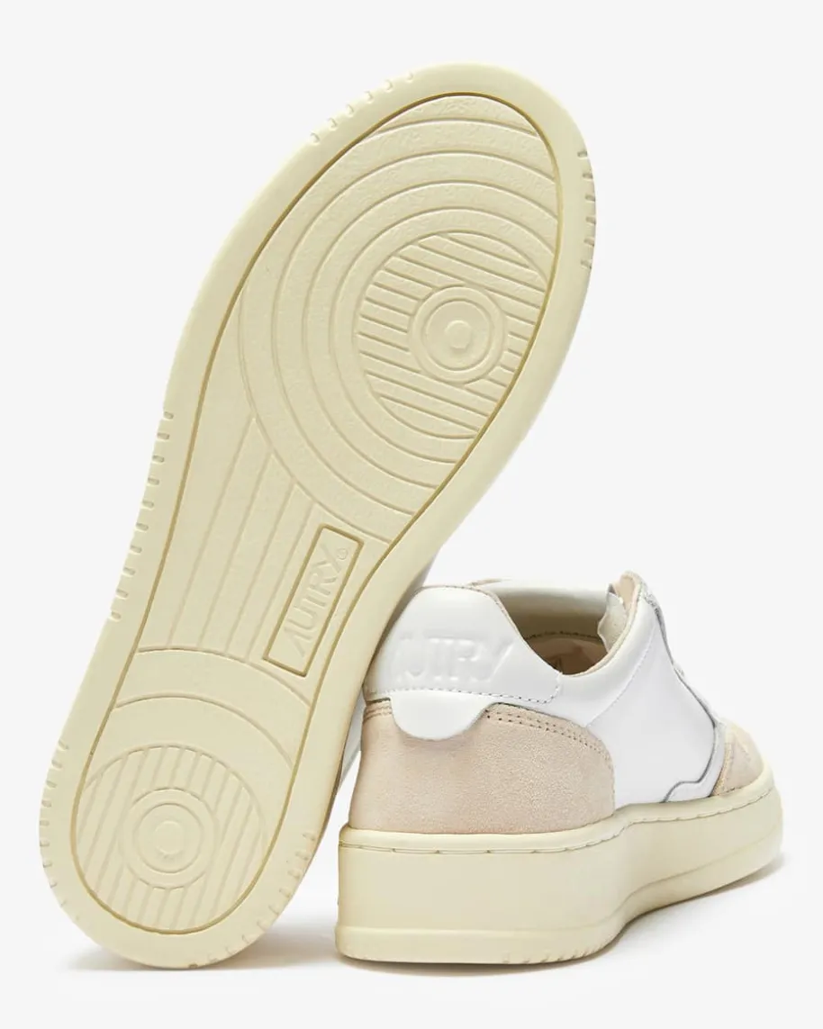 Medalist Low Sneaker