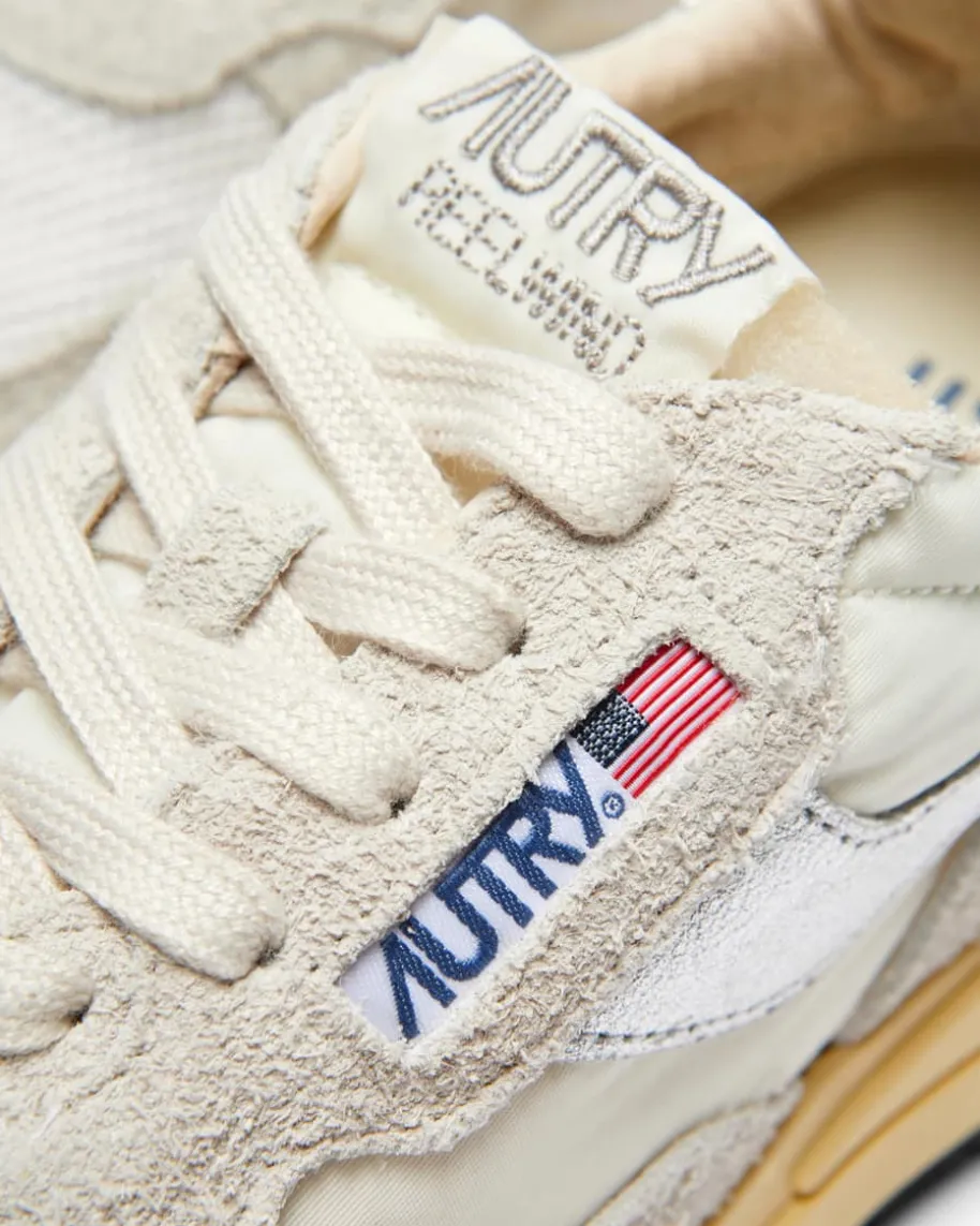 Metallic Reelwind Low Sneaker