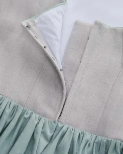 Midi-Dirndl mit Seiden-Schürze